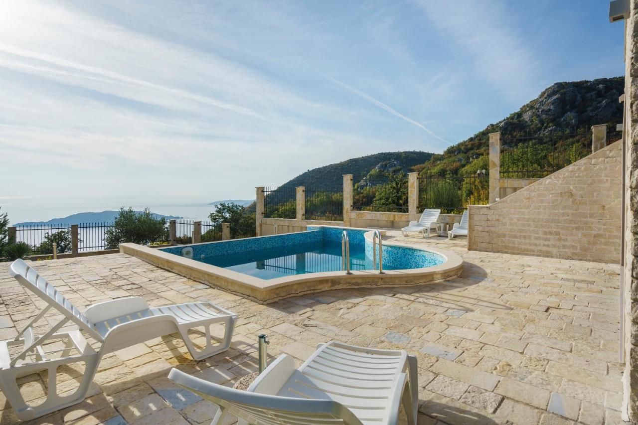 Виллы Sunbreeze Delux Vilas Будва-25