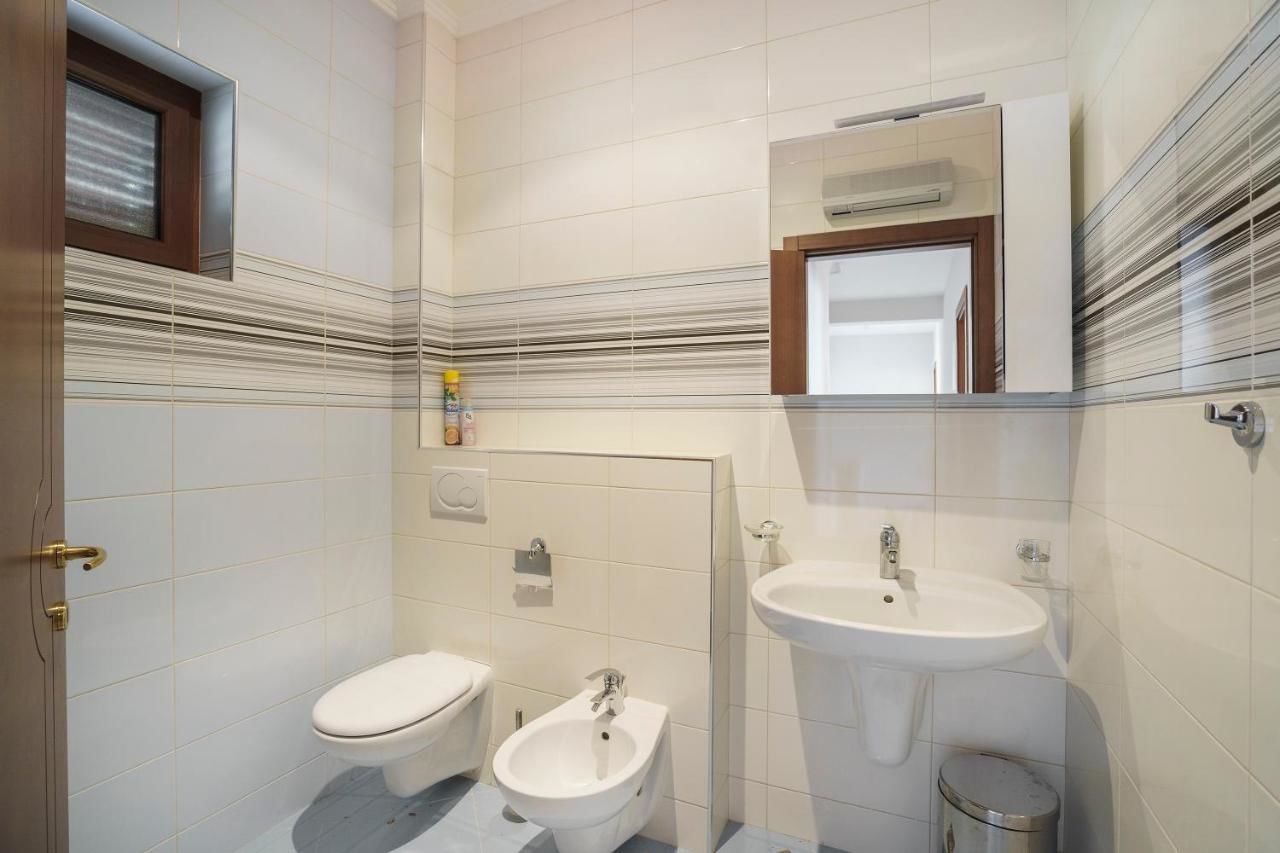 Виллы Sunbreeze Delux Vilas Будва-40