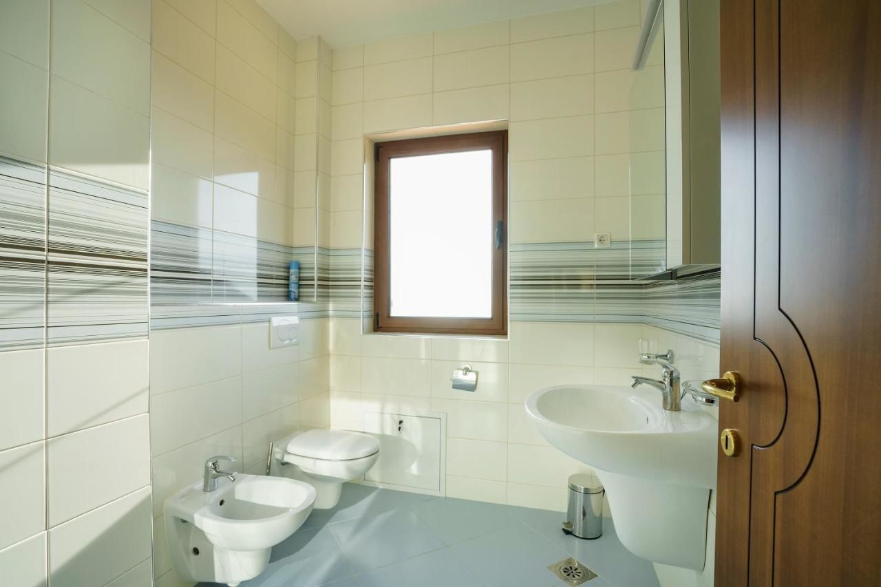 Виллы Sunbreeze Delux Vilas Будва-42