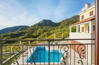 Виллы Sunbreeze Delux Vilas Будва Вилла-21