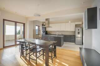 Виллы Sunbreeze Delux Vilas Будва Вилла-22