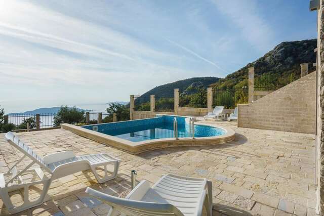 Виллы Sunbreeze Delux Vilas Будва-24